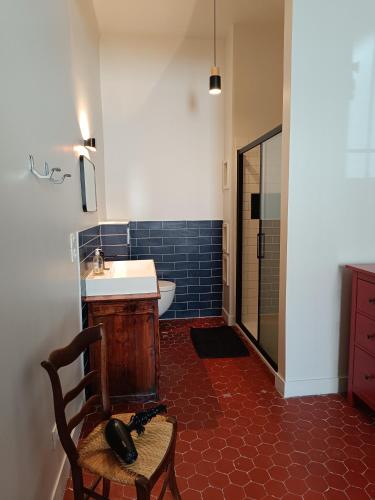 Chambre d'hôtes 2 pers - Maison partagée avec jardin et terrasse près de la Friche de la Belle de mai, Marsylia (zdjęcie 9)
