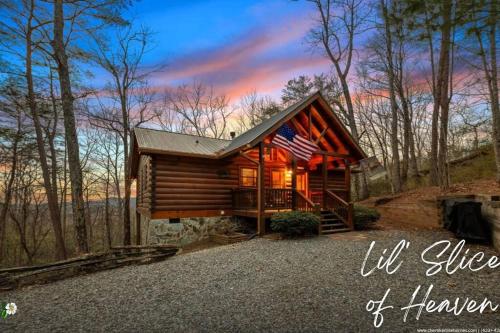 Lil Slice of Heaven - Perfect Views-Hot Tub-Wine