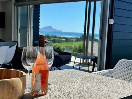 Viesnīcas āriene, The Chocolate Box - Waipu Cove Holiday Home in Waipu