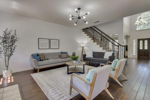 Spacious & Cozy Texas Gem with Private Pool, Plano (zdjęcie 7)