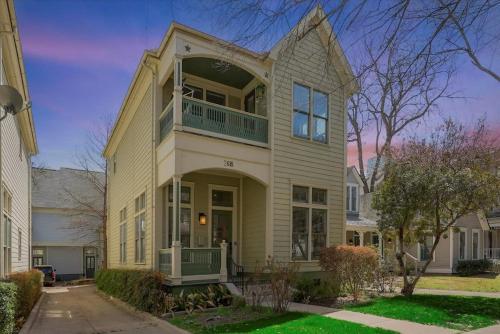 Upscale Uptown Estate in heart of Dallas in Dallas, USA