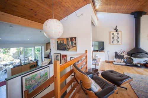 ※ Relaxing Home- Parking & Gorgeous Gardens (TSG)※, Bath (photo 8)