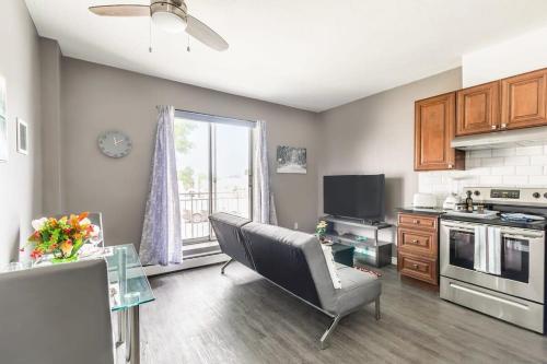 Modern 1BR King Bed - Apartment - Near Downtown