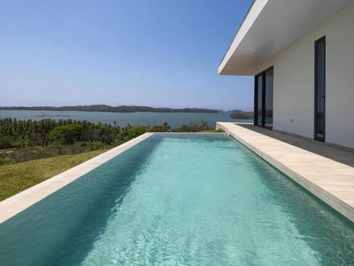 . Hermosa Bay Oceanview Villa