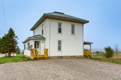 Peaceful Shiloh Home with Deck and Fishing Pond Access in 阿什蘭