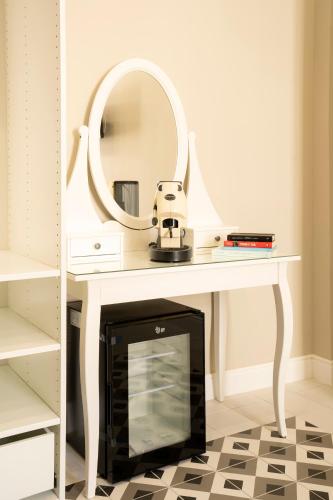NapArt Room Type - Triple Room with Private Bathroom