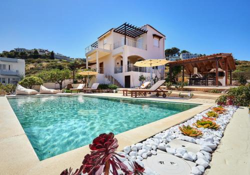 Spacious villa with private eco-pool and panoramic sea view, Agia Pelagia (foto 3)