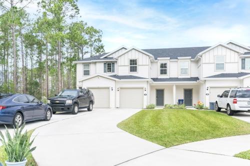 Brand New Luxury -King Bed- 15 min to attractions in St. Augustine, USA