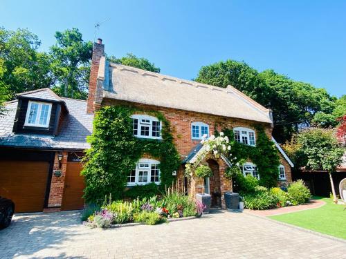 Little Woodside a beautiful New Forest self contained private luxury annexe in นิวมิลตัน