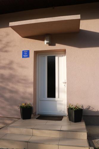 入口, Kuća za odmor Franca (Kuca za odmor Franca) in 渣加廸