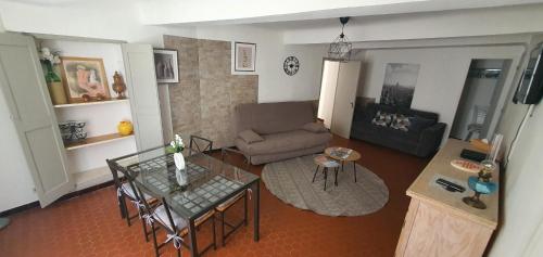 Charmant appartement en centre-ville 70m2 - Location saisonnière - Digne-les-Bains