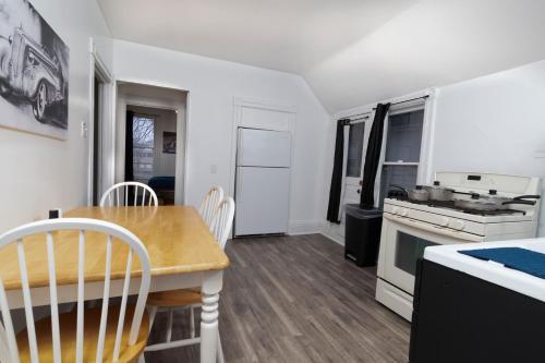 Port Huron Temp Stays - Apartment 3 in Port Huron (MI)