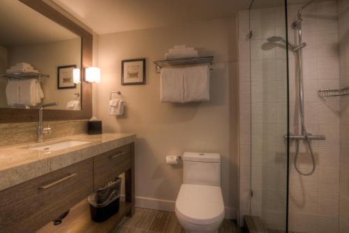 Oceanfront Suites at Cowichan Bay