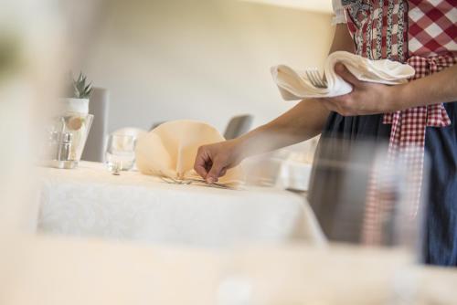 Panorama Hotel Huberhof - image 7