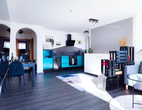 Terminal Design Apartment - Terrasse & waipu TV, nahe Stuttgart Messe & Böblingen in Steinenbronn, Deutschland