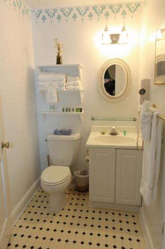 Accommodation in Massachusetts