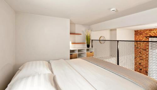 Distillery Factory Loft by Rotermann City Apts, Tallinn (foto 11)
