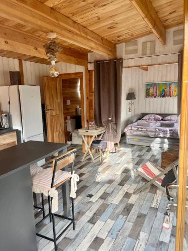 Chalet Cocooning avec jardin - Location saisonnière - La Crau