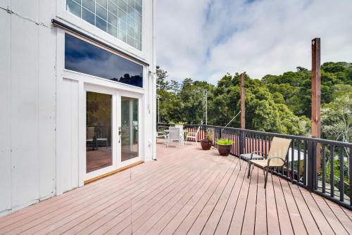 Comfy Aptos Apartment Near Beaches and Santa Cruz!