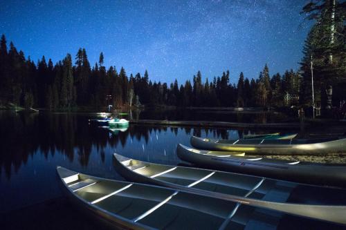 Montecito Sequoia Lodge