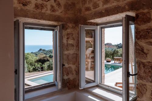 Villa Nevas Private Stone House with Pool and Seaview PARGA