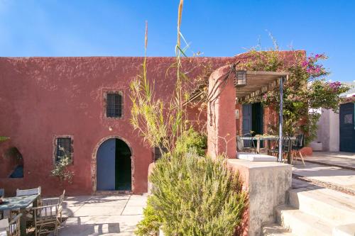 The Red Winehouse gîte à louer Foinikiá