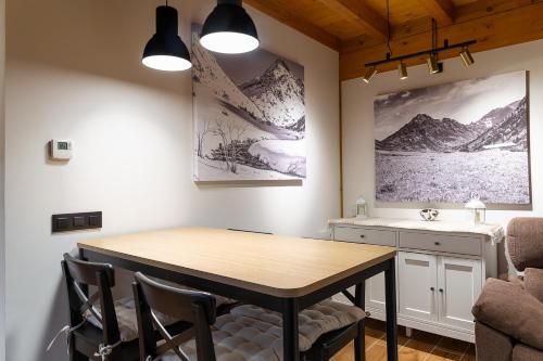 Comoditats, Vistas de Ensueño y Confort en la Montaña I AndBnB (Vistas de Ensueno y Confort en la Montana I AndBnB) in Incles