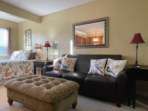 Gatlinburg Summit Getaway for 2 With Amazing View! in Gatlinburg, USA
