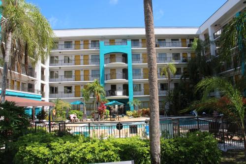 Best Western Plus Deerfield Beach Hotel & Suites