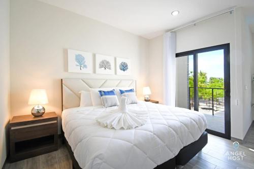 2Story Townhome wPool Onsite and 20Steps to Beach in La Paz, Mexico