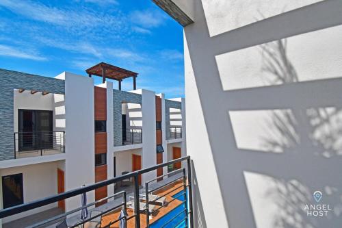 2Story Townhome wPool Onsite and 20Steps to Beach in La Paz, Mexico