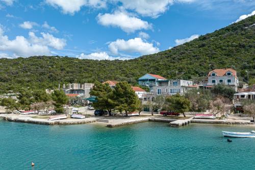 Apartments by the sea Luka Dubrava, Peljesac - 14040