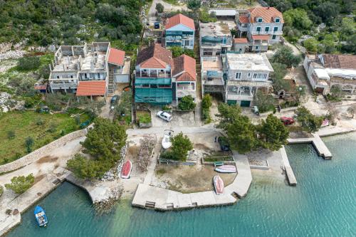 Apartments by the sea Luka Dubrava, Peljesac - 14187