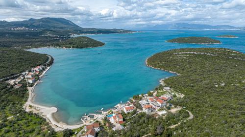 Apartments by the sea Luka Dubrava, Peljesac - 14187