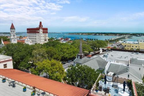 Condo on the Town Square with Rooftop and Great Views in St. Augustine, USA