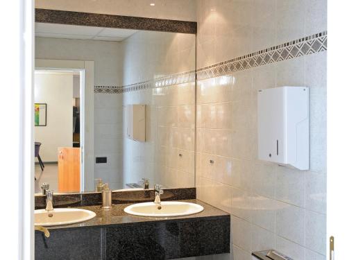 Bathroom, Tuscia Hotel in Viterbo
