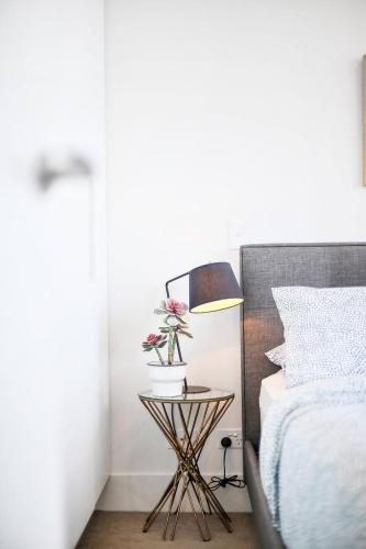 A Stylish & Modern 2BR Apartment Fantastic Views, Melbourne (zdjęcie 10)