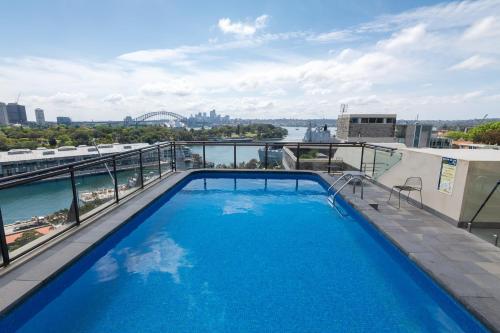 The Gem-Executive Potts Point Harbourview Stunner - image 11
