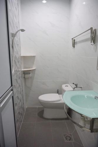 Just Stay, Simpang Renggam Just Stay, Simpang Renggam