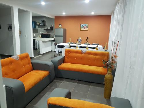 La morada naranja Tepotzotlán in Tepotzotlán, Mexico