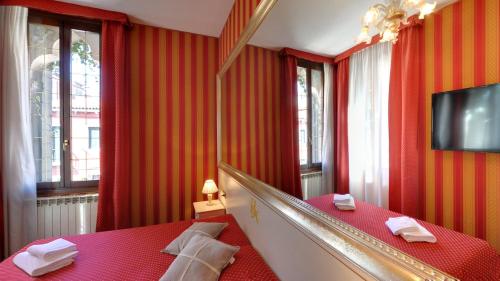 Hotel Messner - main image
