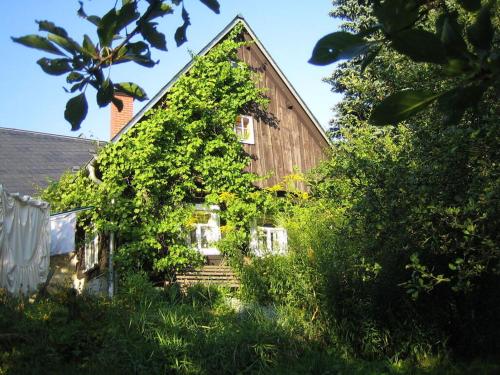 Spacious holiday home with garden