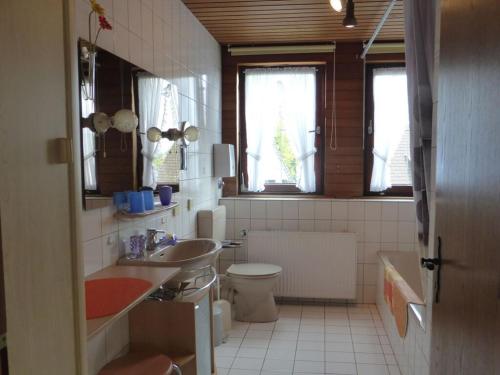 Ванна кімната, Weserbergland Modern retreat in Беверунген