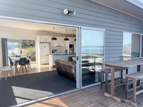 Couples Getaway on Bruny Island