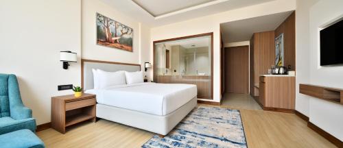 Golden Tulip Jalandhar