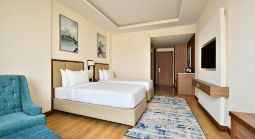 Golden Tulip Jalandhar