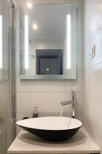 Luxury Elegance in City Center, Atene (foto 9)