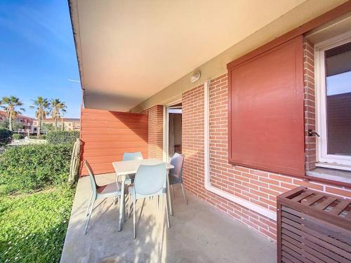 4130-T2 dans une résidence avec piscine - Location saisonnière - Argelès-sur-Mer