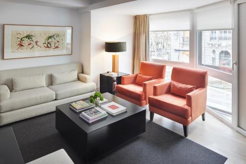 Three-Bedroom Apartment image 3