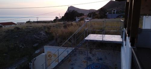 Sifis Pirounakis Anatoli gîte à louer Miamoú